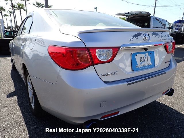 2009 TOYOTA MARK X thumbnail 3