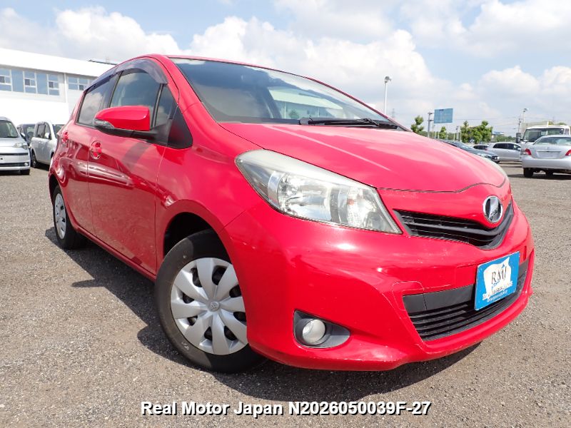 2013 TOYOTA VITZ thumbnail 2
