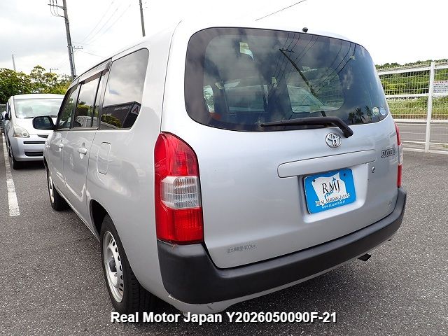 2016 TOYOTA SUCCEED VAN thumbnail 3