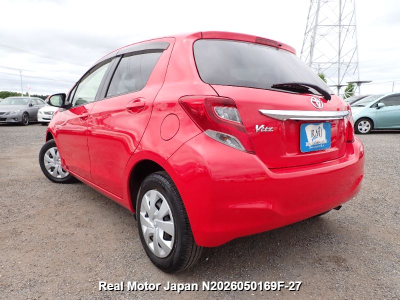 2015 TOYOTA VITZ thumbnail 3