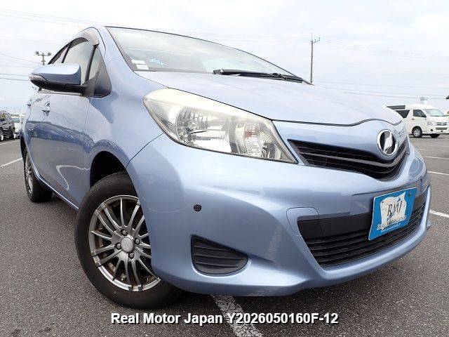 2012 TOYOTA VITZ thumbnail 2