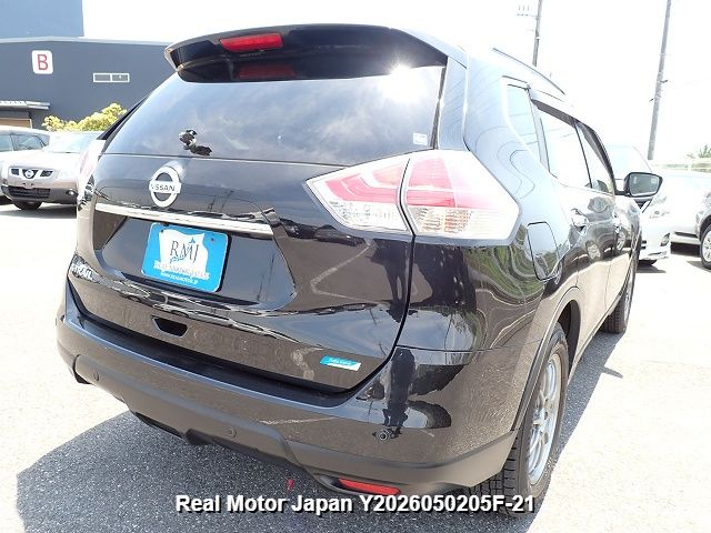2016 NISSAN X-TRAIL thumbnail 4