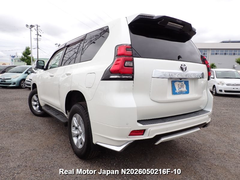 2020 TOYOTA LAND CRUISER PRADO thumbnail 3