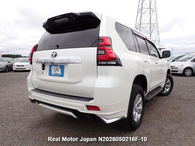 2020 TOYOTA LAND CRUISER PRADO thumbnail 4