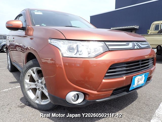 2013 MITSUBISHI OUTLANDER thumbnail 2