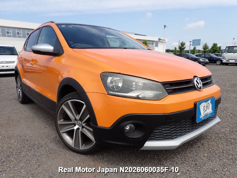 2010 VOLKSWAGEN CROSS POLO thumbnail 2