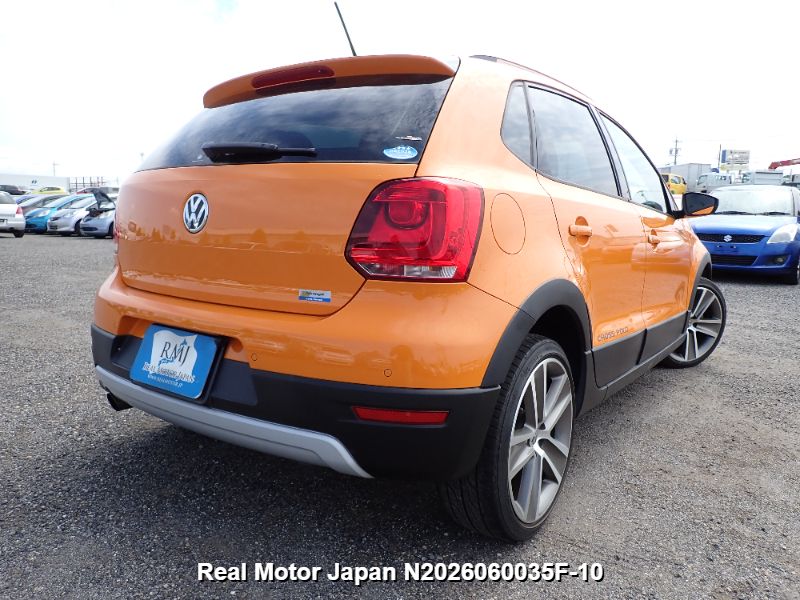 2010 VOLKSWAGEN CROSS POLO thumbnail 4