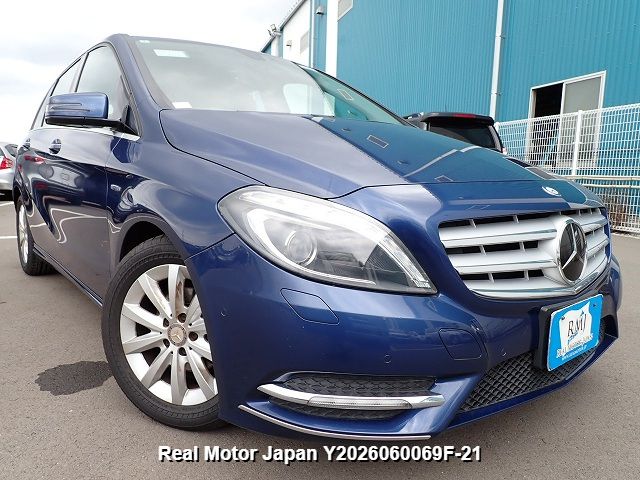 2012 MERCEDES-BENZ B-CLASS thumbnail 2