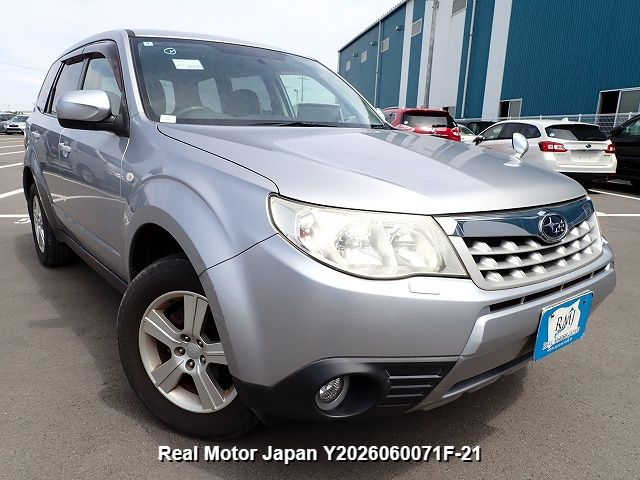 2012 SUBARU FORESTER thumbnail 2