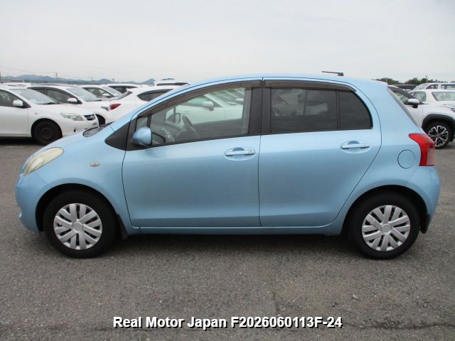 2005 TOYOTA VITZ thumbnail 3