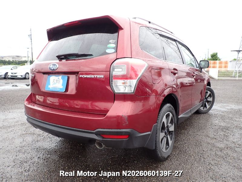 2017 SUBARU FORESTER thumbnail 4