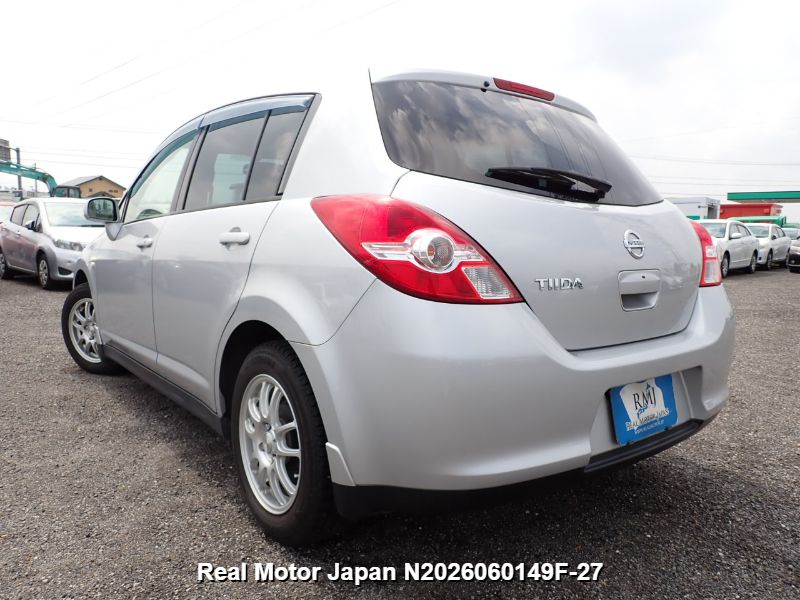 2010 NISSAN TIIDA thumbnail 3