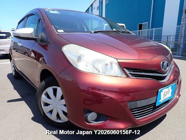 2011 TOYOTA VITZ thumbnail 2