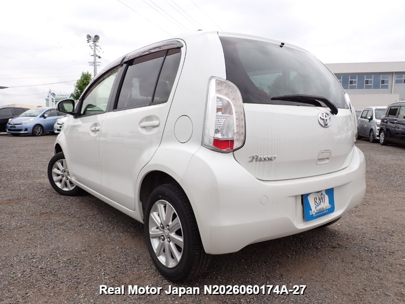 2015 TOYOTA PASSO thumbnail 3