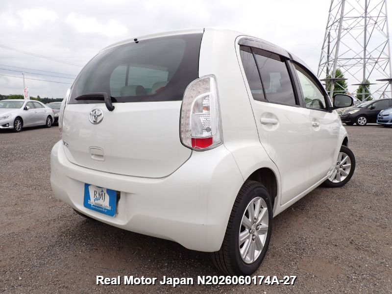 2015 TOYOTA PASSO thumbnail 4