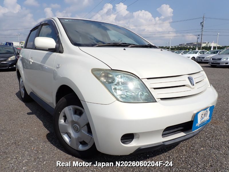 2004 TOYOTA IST thumbnail 2