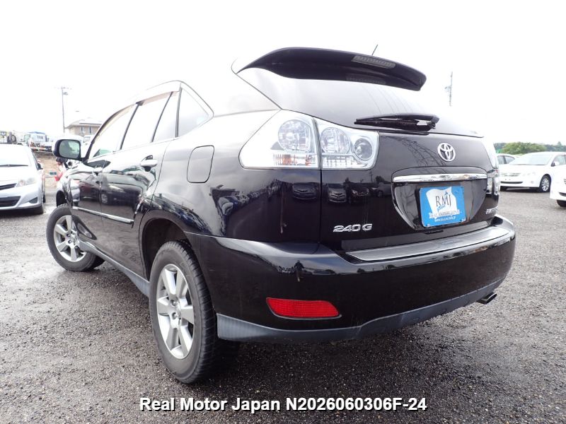 2011 TOYOTA HARRIER thumbnail 3