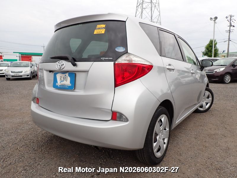 2013 TOYOTA RACTIS thumbnail 4