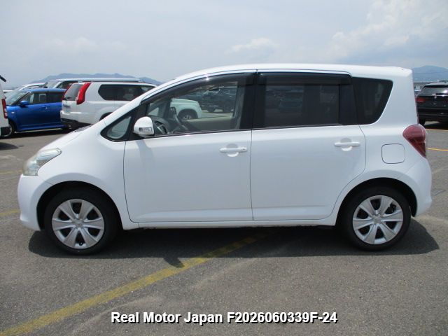 2010 TOYOTA RACTIS thumbnail 3