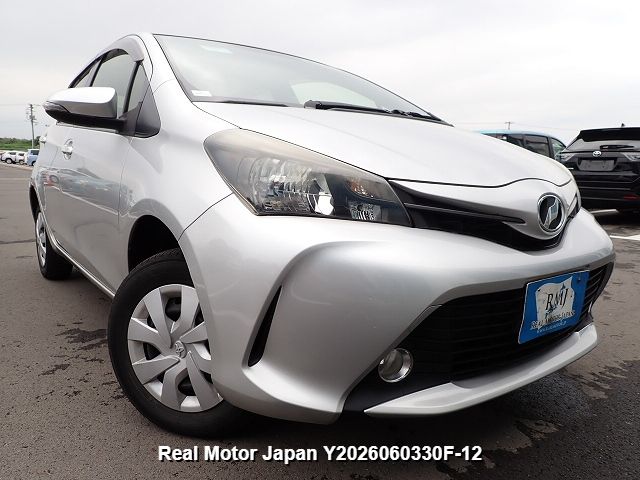 2015 TOYOTA VITZ thumbnail 2