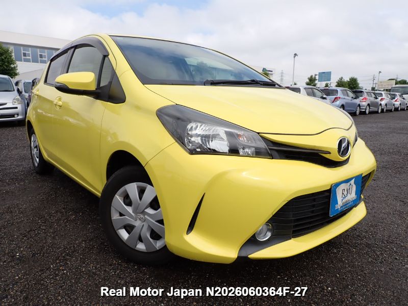 2015 TOYOTA VITZ thumbnail 2