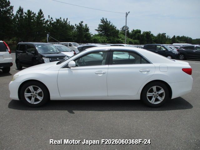 2009 TOYOTA MARK X thumbnail 3