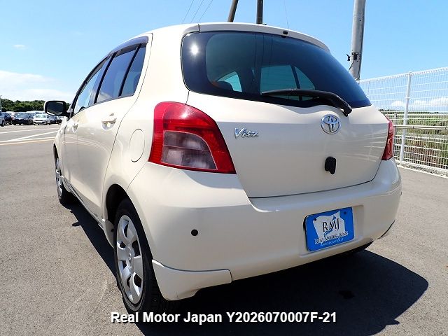 2006 TOYOTA VITZ thumbnail 3