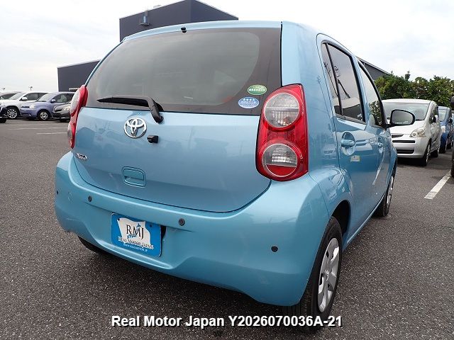 2013 TOYOTA PASSO thumbnail 4