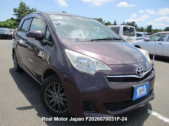 2011 TOYOTA RACTIS thumbnail 2