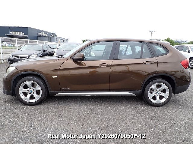 2011 BMW X1 thumbnail 3