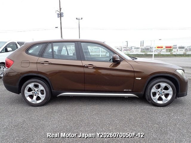 2011 BMW X1 thumbnail 4