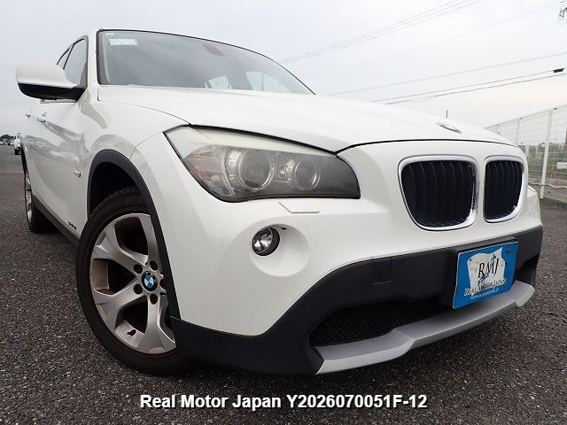 2011 BMW X1 thumbnail 2