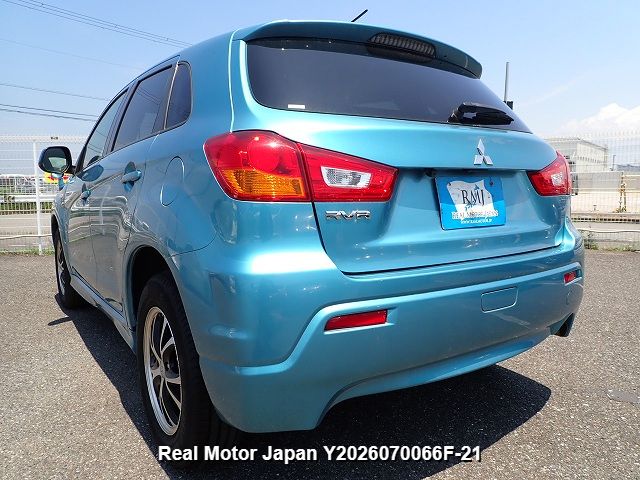 2011 MITSUBISHI RVR thumbnail 3