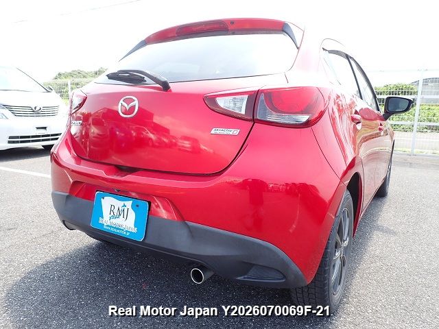 2015 MAZDA DEMIO thumbnail 4