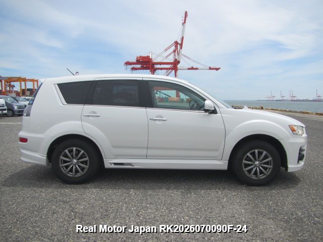 2011 MITSUBISHI OUTLANDER thumbnail 4