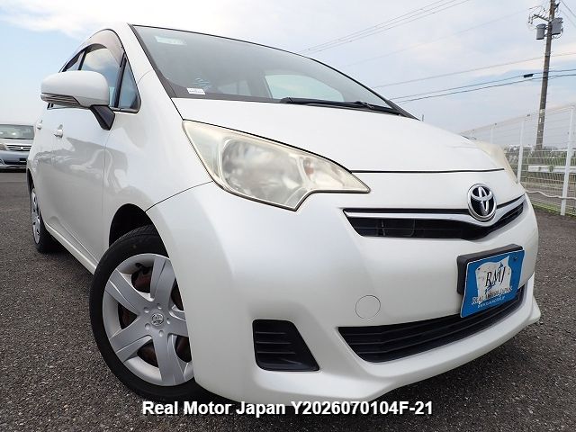 2011 TOYOTA RACTIS thumbnail 2