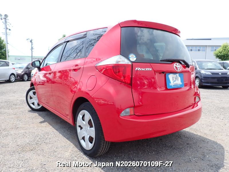 2011 TOYOTA RACTIS thumbnail 3