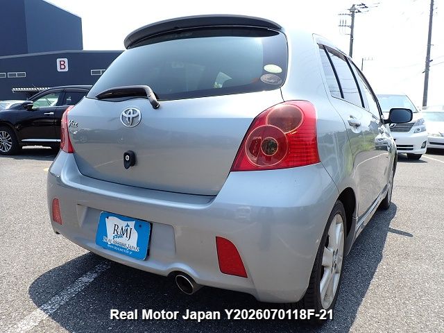 2006 TOYOTA VITZ thumbnail 4