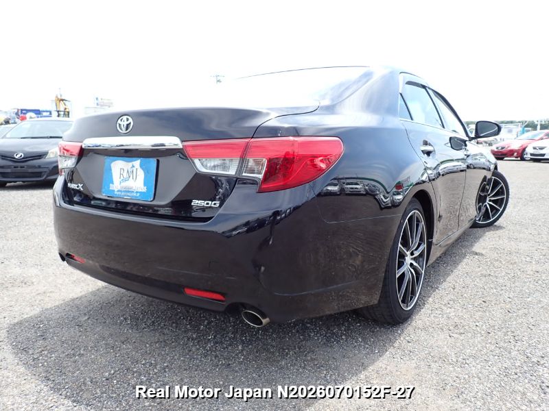 2014 TOYOTA MARK X thumbnail 4