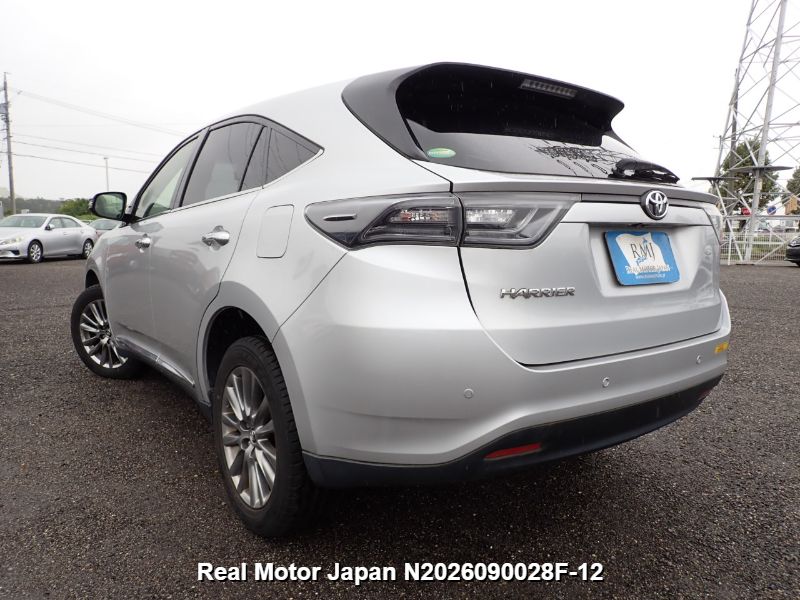 2014 TOYOTA HARRIER thumbnail 3