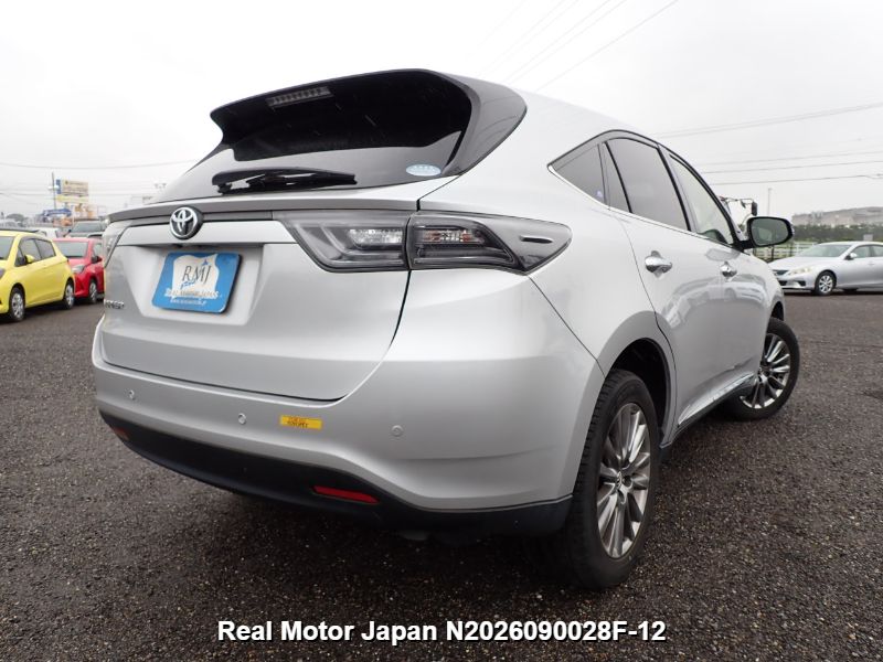2014 TOYOTA HARRIER thumbnail 4