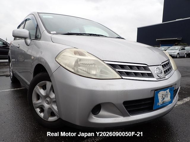 2010 NISSAN TIIDA thumbnail 2