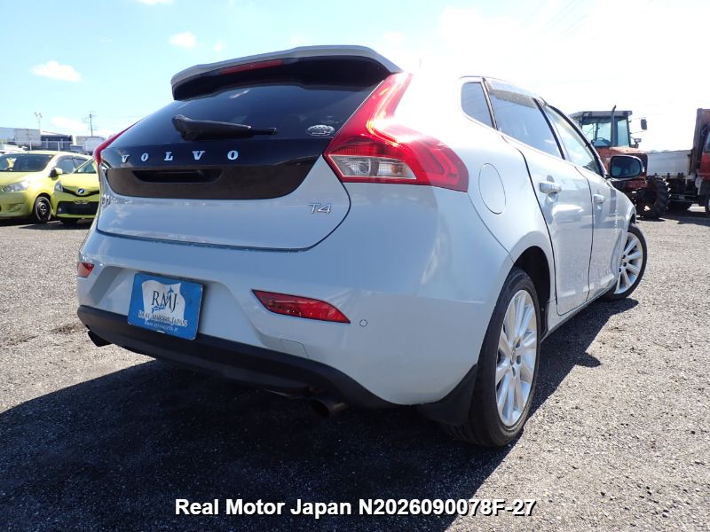 2013 VOLVO V40 thumbnail 4