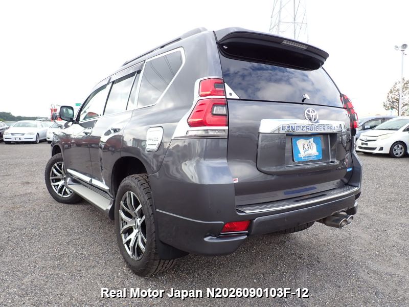 2020 TOYOTA LAND CRUISER PRADO thumbnail 3