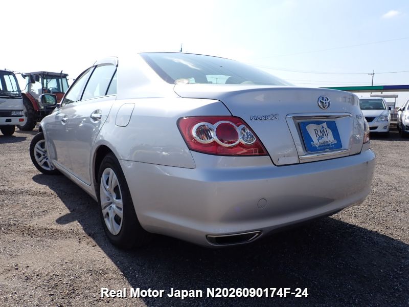 2007 TOYOTA MARK X thumbnail 3