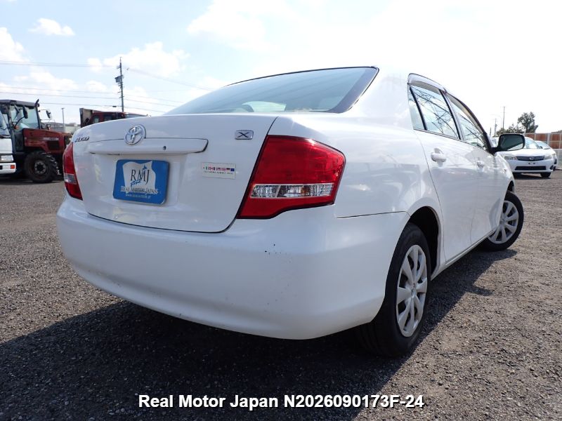 2011 TOYOTA COROLLA AXIO thumbnail 4