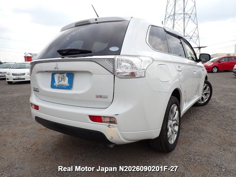 2014 MITSUBISHI OUTLANDER PHEV thumbnail 4