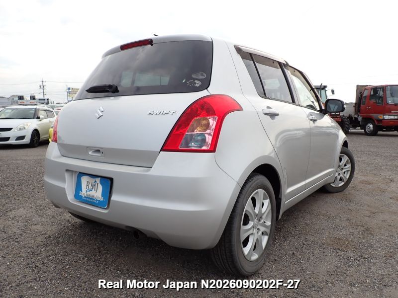 2010 SUZUKI SWIFT thumbnail 4
